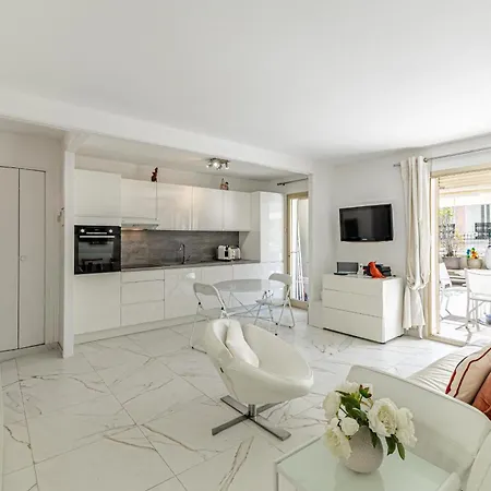 Ref 1966 - Center Appartement