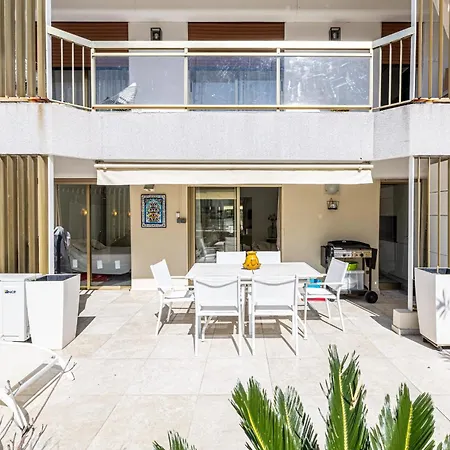 Ref 1966 - Center Cannes